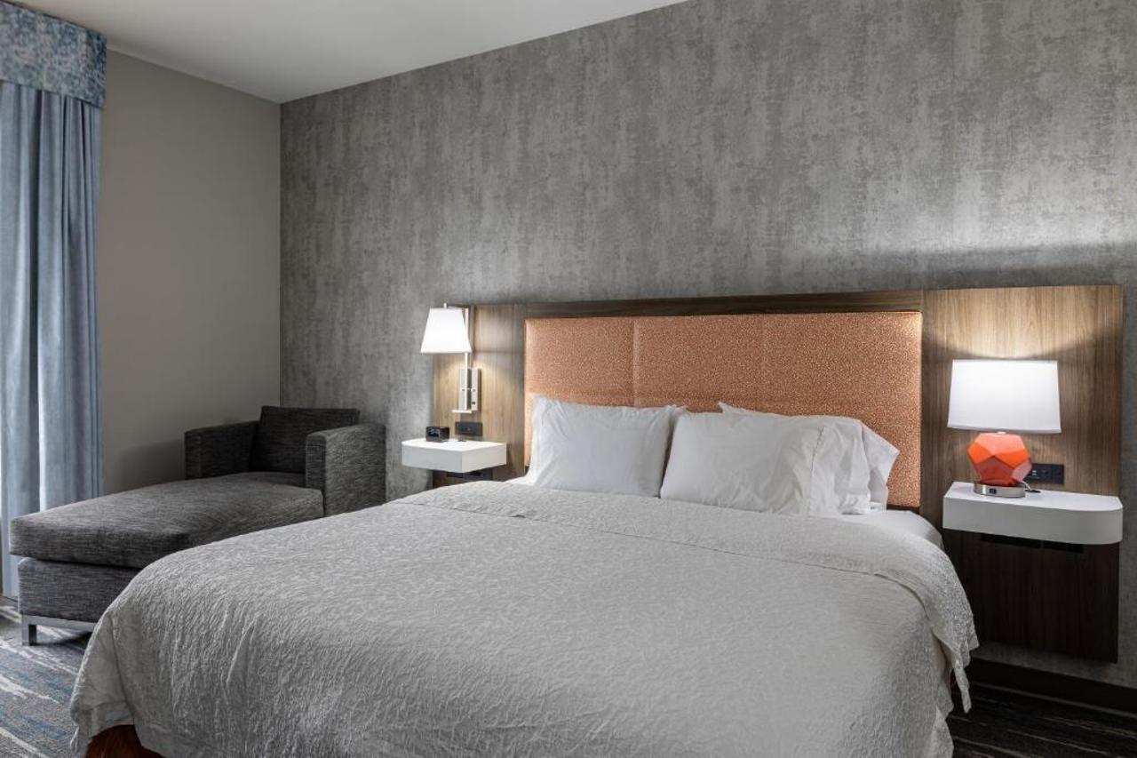 Hampton Inn Knoxville-West At Cedar Bluff Exterior photo