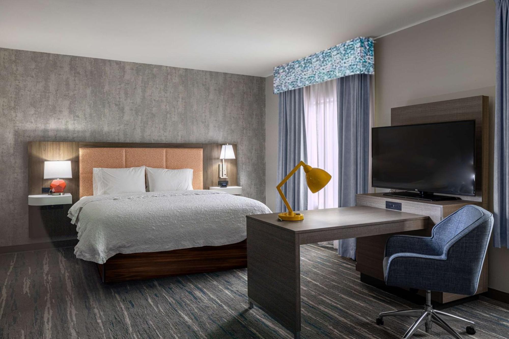 Hampton Inn Knoxville-West At Cedar Bluff Exterior photo