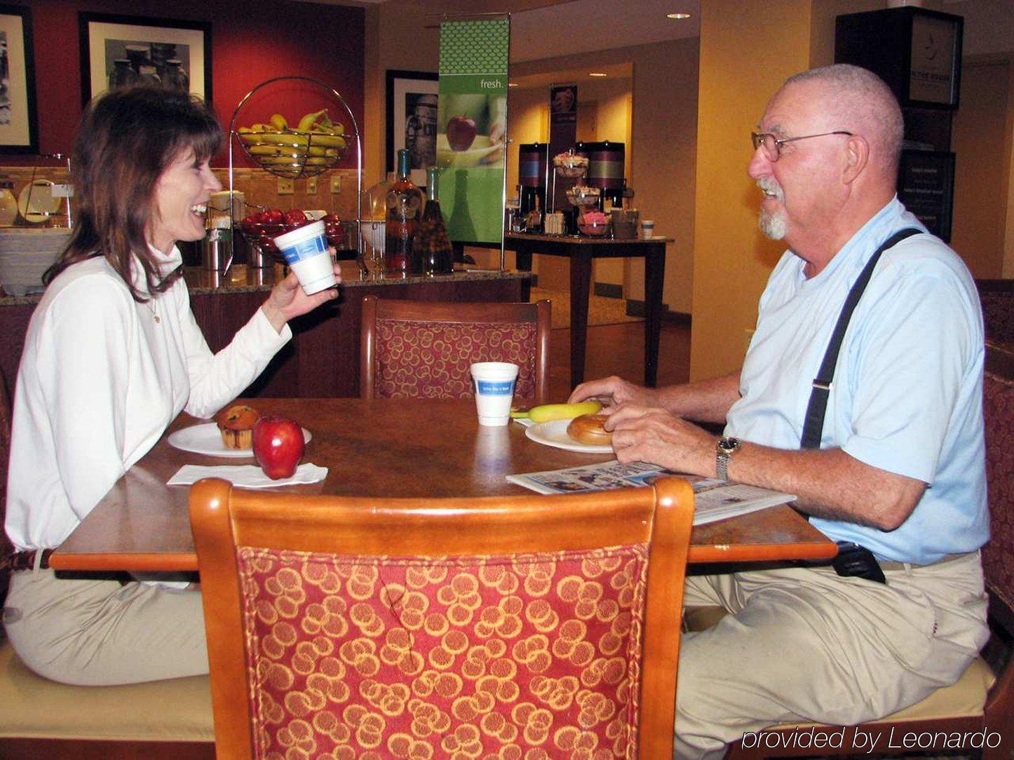 Hampton Inn Knoxville-West At Cedar Bluff Restaurant photo